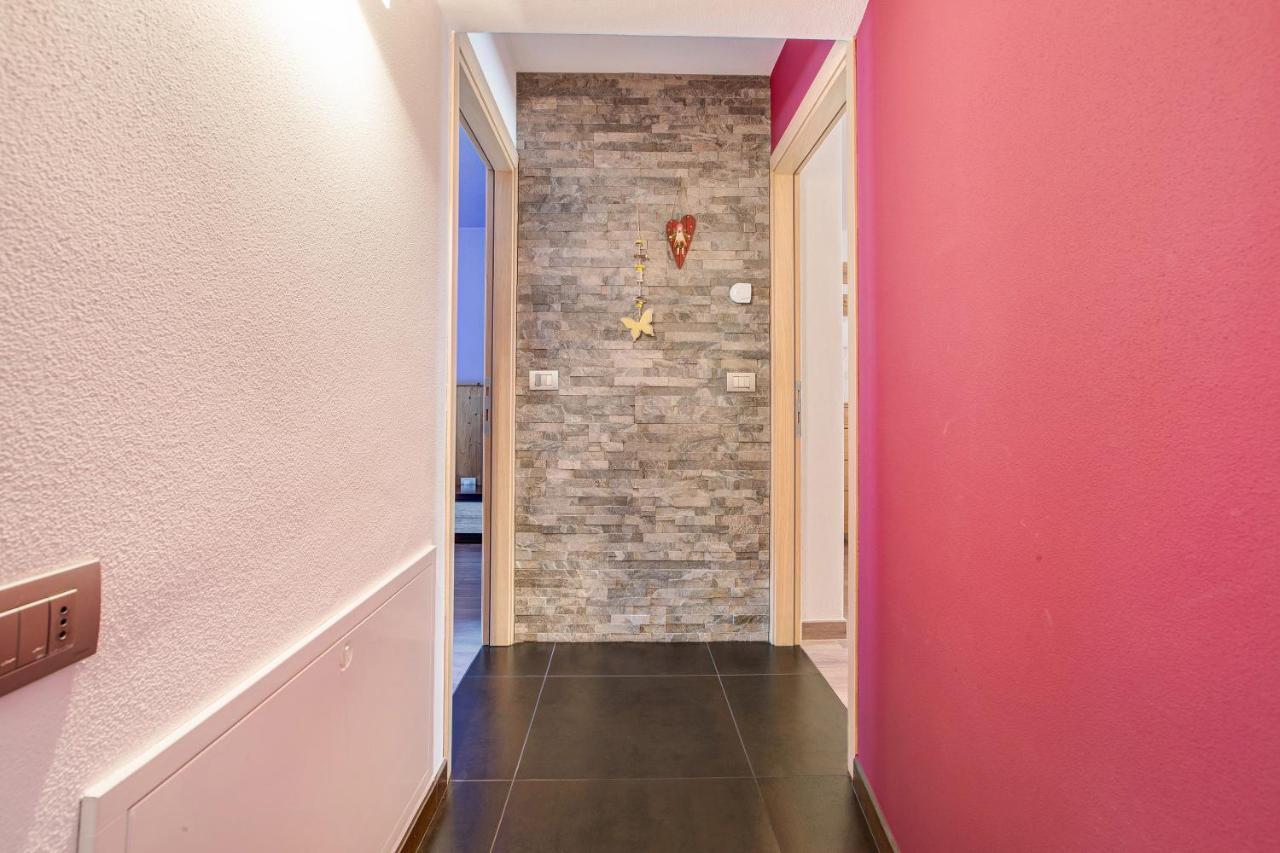Apartamento La Maison Du Bonheur Grosio Exterior foto